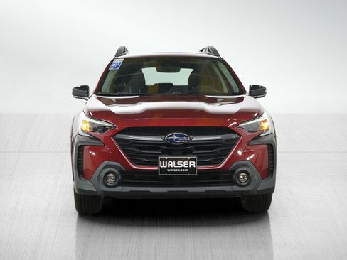 Used 2024 Subaru Outback Premium AWD/4WD image 8