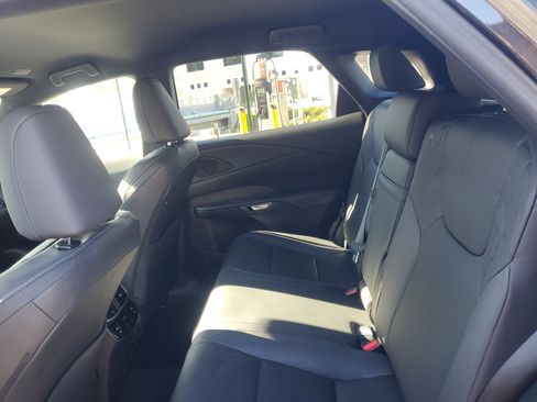 Used 2024 Lexus RX 350 FWD w/ Technology Package image 11