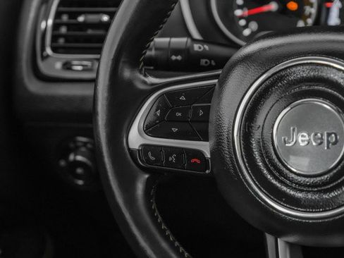 Used 2018 Jeep Compass Limited w/ Navigation Group image 14