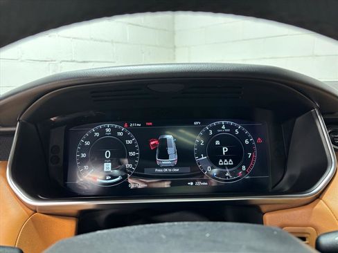Used 2022 Land Rover Range Rover Sport HSE Dynamic image 19