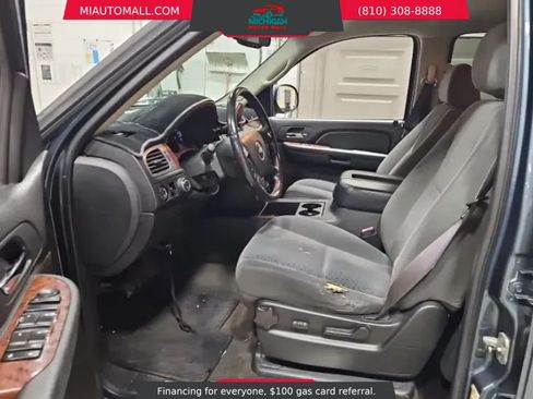 Used 2008 Chevrolet Avalanche LT w/ Convenience Package #1 AWD/4WD image 11