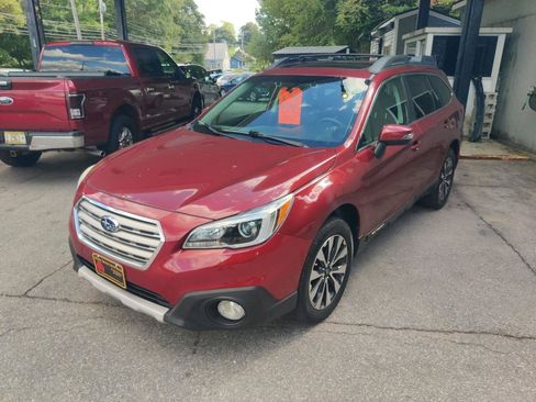 Used 2016 Subaru Outback 2.5i Limited AWD/4WD image 2