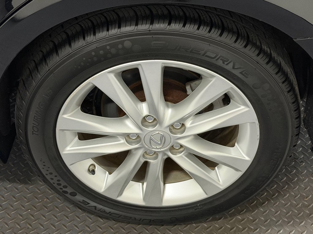 Used 2010 Lexus ES 350 w/ Preferred Accessory Package FWD image 20