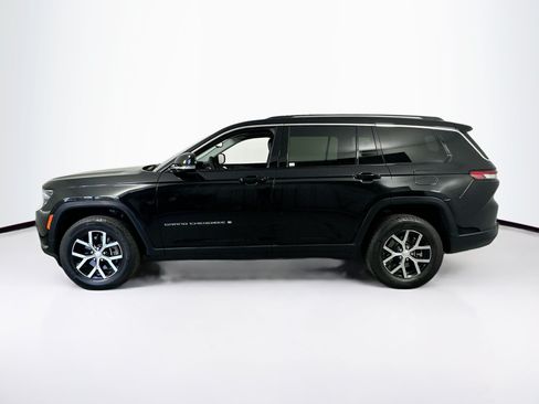 Used 2023 Jeep Grand Cherokee L Limited RWD image 8