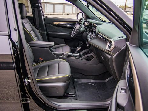 New 2025 Chevrolet TrailBlazer ACTIV w/ Convenience Package image 11