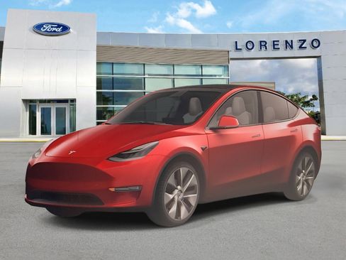 Used 2023 Tesla Model Y Long Range image 22