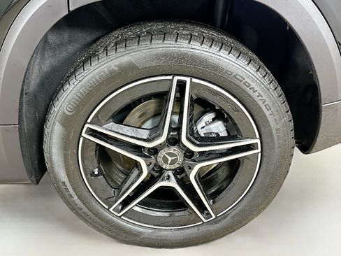 Used 2026 Mercedes-Benz GLB 250 4MATIC image 38