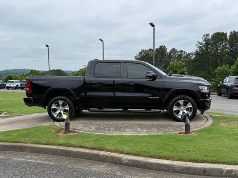 Used 2021 RAM 1500 Laramie AWD/4WD image 8