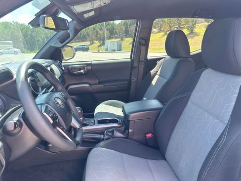 Used 2023 Toyota Tacoma TRD Sport RWD image 19