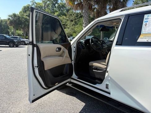 Used 2017 Nissan Armada SL RWD image 9