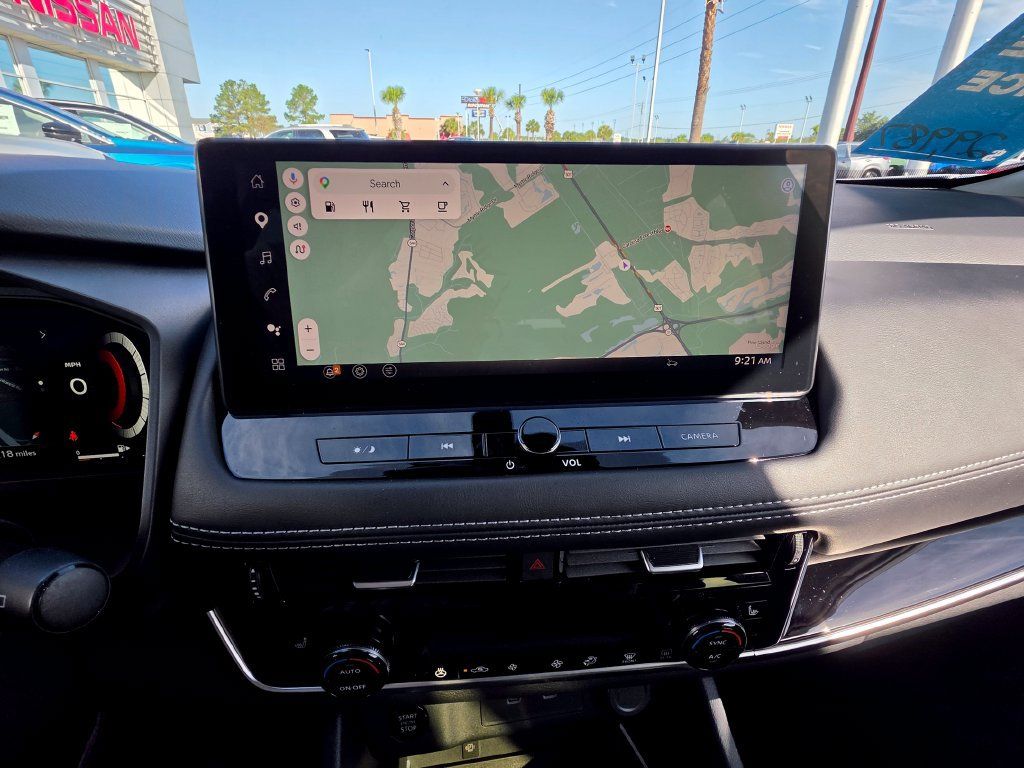 Used 2024 Nissan Rogue SL FWD image 20