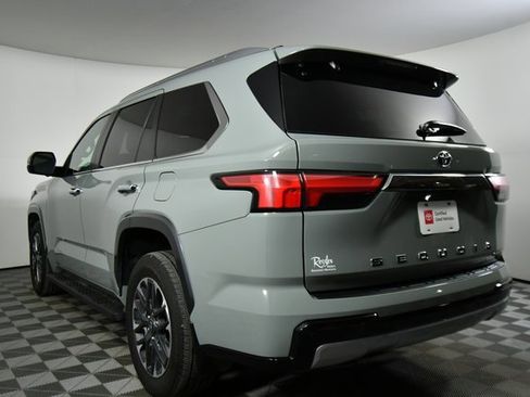 Used 2025 Toyota Sequoia Limited image 13