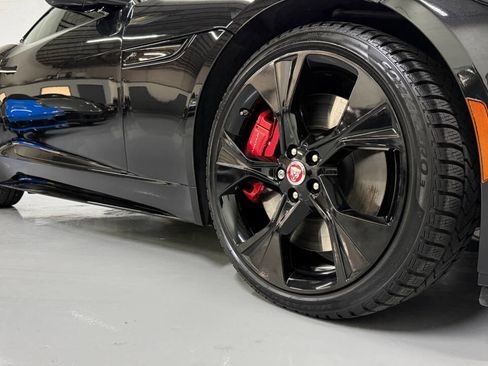 Used 2023 Jaguar F-TYPE R-Dynamic AWD/4WD image 8