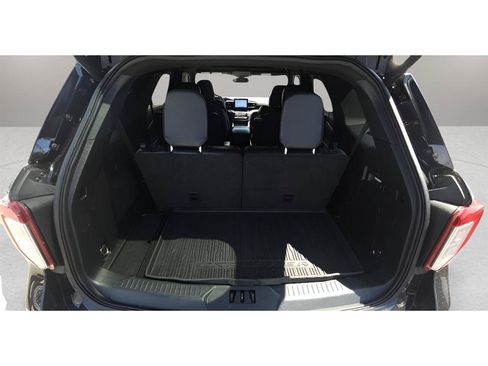 Used 2020 Ford Explorer ST AWD/4WD image 30