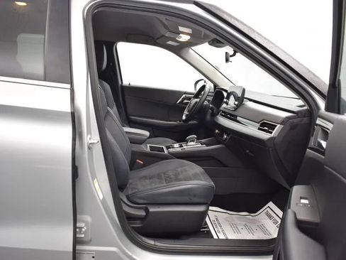 Used 2024 Mitsubishi Outlander Ralliart image 17