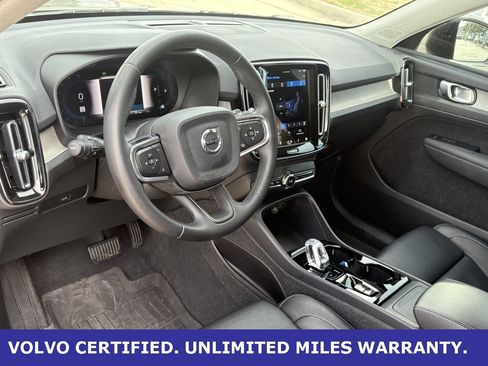 Certified 2023 Volvo XC40 B4 Plus w/ Protection Package Premier image 14