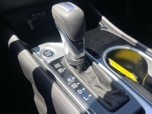 Certified 2024 Nissan Altima 2.5 SV FWD image 8