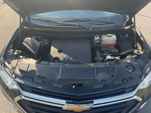 Used 2019 Chevrolet Traverse LT AWD/4WD image 10