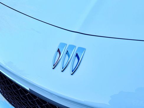 Used 2025 Buick Encore GX Sport Touring w/ Advanced Technology Package image 9