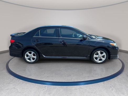 Used 2012 Toyota Corolla S FWD image 4