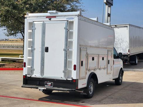 New 2025 Chevrolet Express 3500 w/ Power Convenience Package image 13