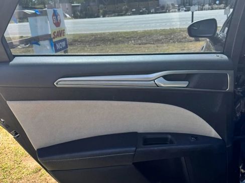 Used 2017 Ford Fusion S image 14