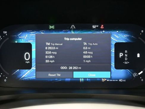 Used 2025 Volvo S60 B5 Plus AWD/4WD image 28