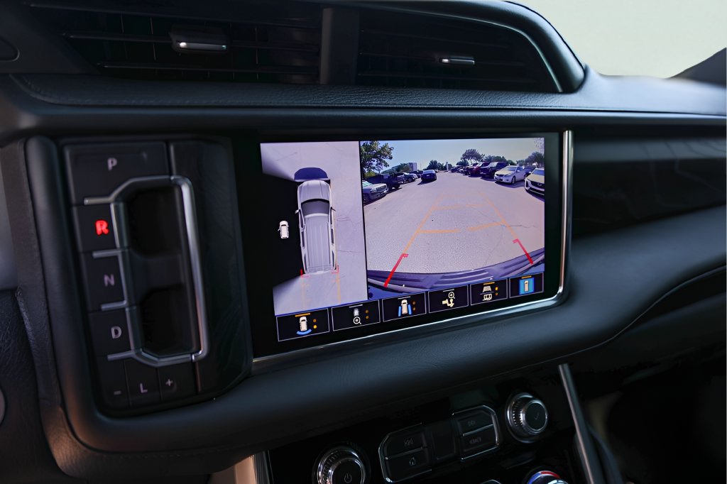 Used 2021 GMC Yukon Denali RWD image 19