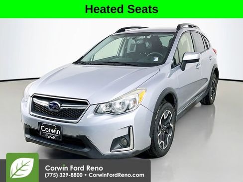 Used 2016 Subaru Crosstrek 2.0i Premium image 3