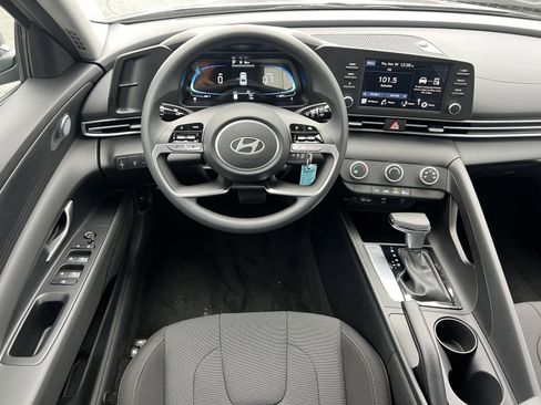 New 2026 Hyundai Elantra SE w/ Cargo Package image 16