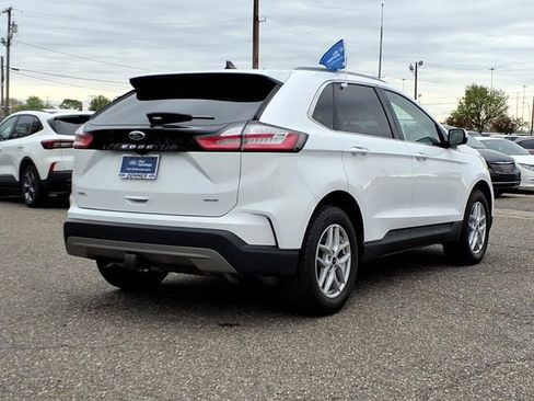 Certified 2023 Ford Edge SEL w/ Convenience Package AWD/4WD image 6