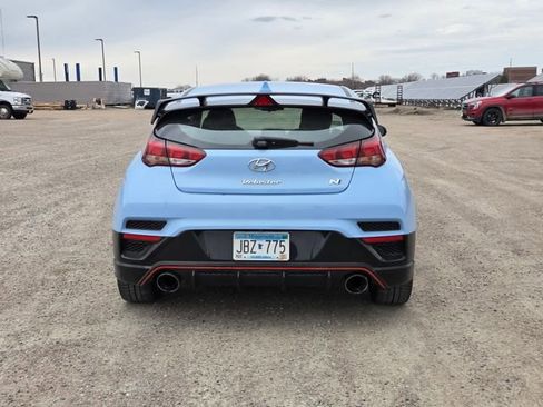 Used 2020 Hyundai Veloster N w/ Performance Package FWD image 4