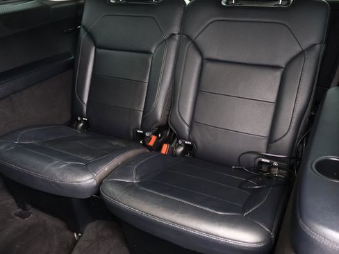 Used 2018 Mercedes-Benz GLS 550 4MATIC image 22