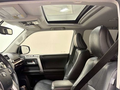 Used 2015 Toyota 4Runner Limited AWD/4WD image 24