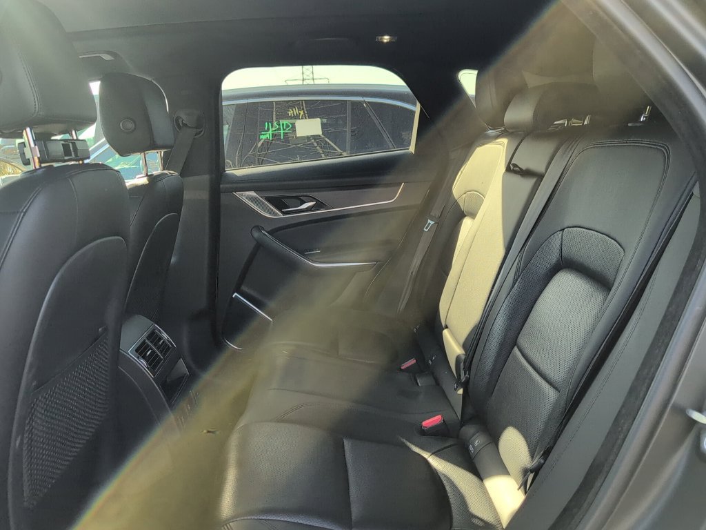 Used 2022 Jaguar F-PACE S AWD/4WD image 10