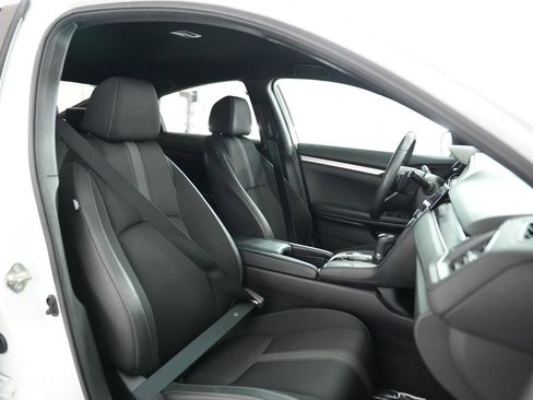 Used 2019 Honda Civic Sport image 45