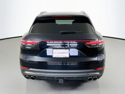 Used 2023 Porsche Cayenne S AWD/4WD image 7
