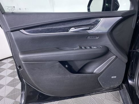 Certified 2023 Cadillac XT5 Premium Luxury w/ LPO, Floor Liner Package AWD/4WD image 23