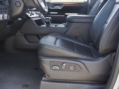 Used 2024 GMC Sierra 1500 Denali AWD/4WD image 31