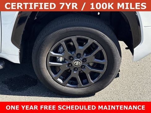Used 2024 Toyota Tundra Platinum AWD/4WD image 7