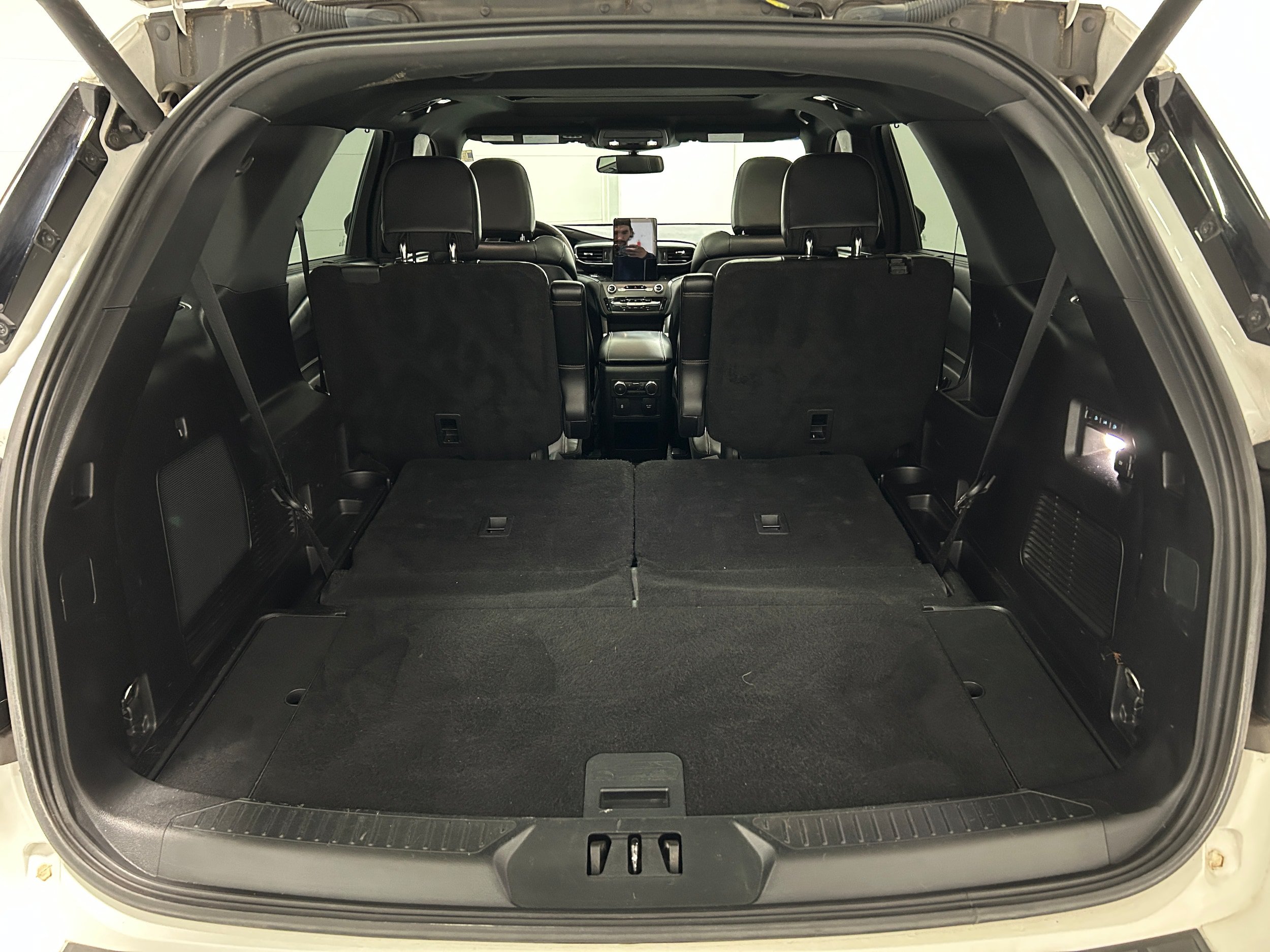 Used 2020 Ford Explorer ST w/ ST Street Pack AWD/4WD image 36