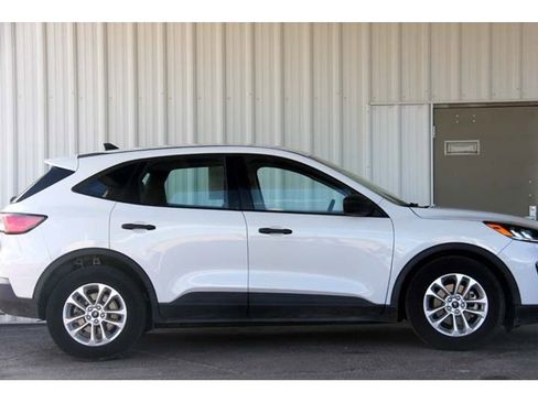 Used 2020 Ford Escape S image 12