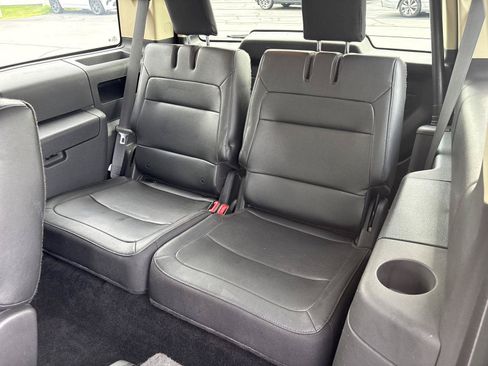 Used 2019 Ford Flex SEL w/ Equipment Group 202A AWD/4WD image 11