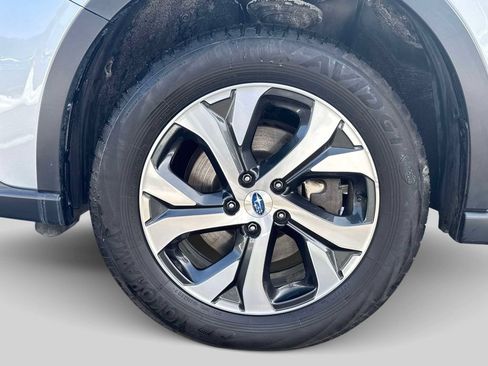Used 2021 Subaru Outback Limited XT AWD/4WD image 11