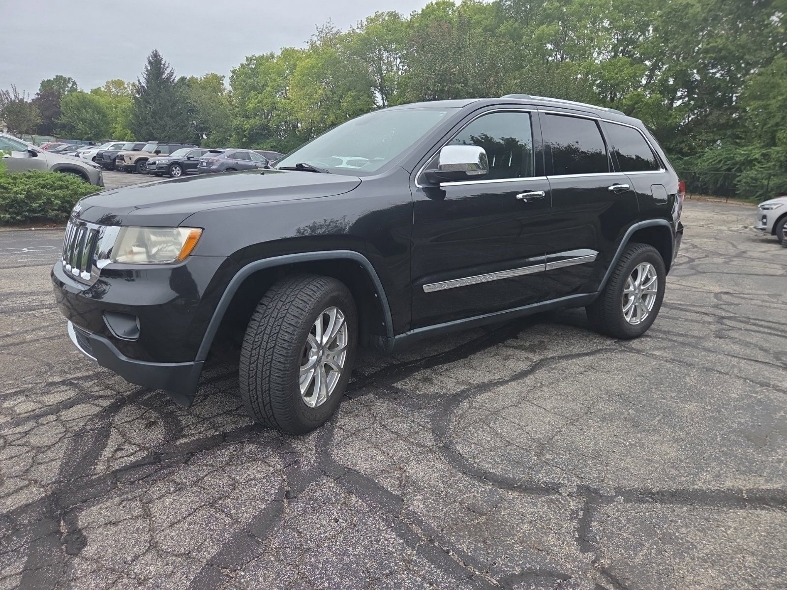 Used 2012 Jeep Grand Cherokee Limited w/ Trailer Tow Group AWD/4WD image 13