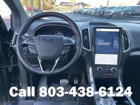 Used 2022 Ford Edge ST w/ Equipment Group 401A image 16