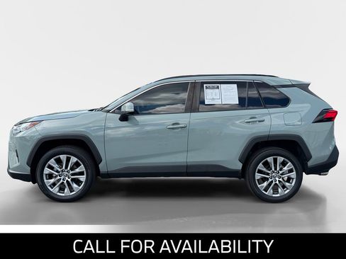 Used 2022 Toyota RAV4 XLE Premium FWD image 2