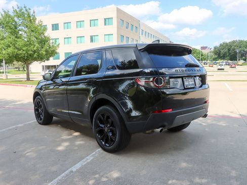 Used 2019 Land Rover Discovery Sport HSE AWD/4WD image 5
