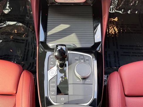 Certified 2025 BMW X4 xDrive30i w/ Premium Package image 26