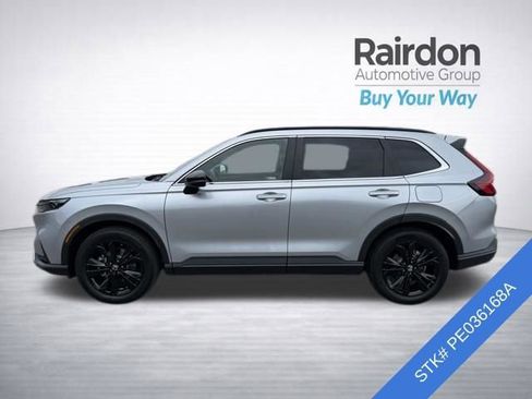 Used 2023 Honda CR-V Sport Touring image 4